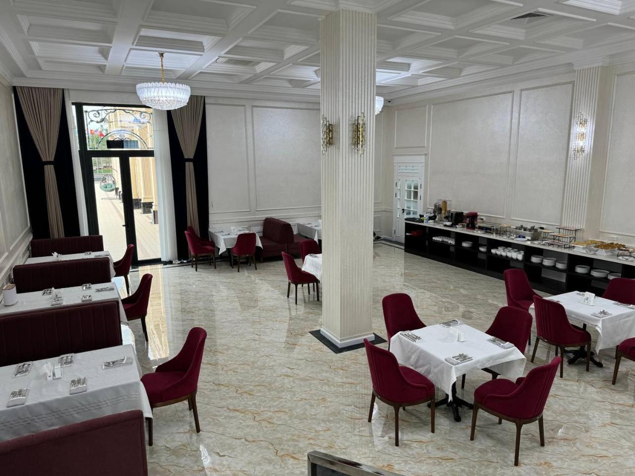 Hotel Sultan Palace Самарканд Екстериор снимка